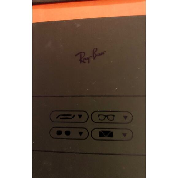 Ray-Ban empty hard box - Picture 4 of 4